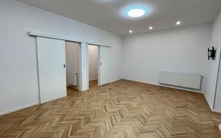 Apartament Ultracentral cu 2 camere complet renovat - de vânzare - Poză 3