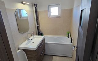 Apartament 2 camere SD Piata nicolina 78.500 euro negociabil - Poză 5