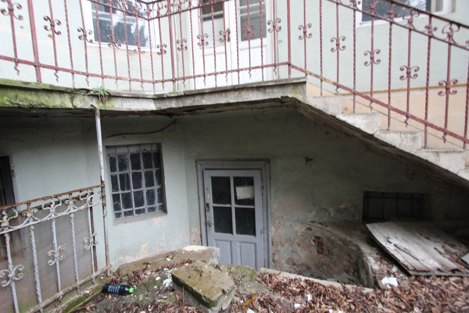 Imobil pretabil cladire de birouri, clinica medicala - Central - Poză 12