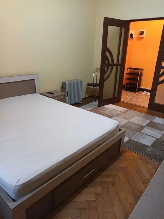 AP. 2 CAMERE DRUMUL TABEREI, BUCATARIE INCHISA, MOBILAT/UTILAT COMPLET - Poză 4