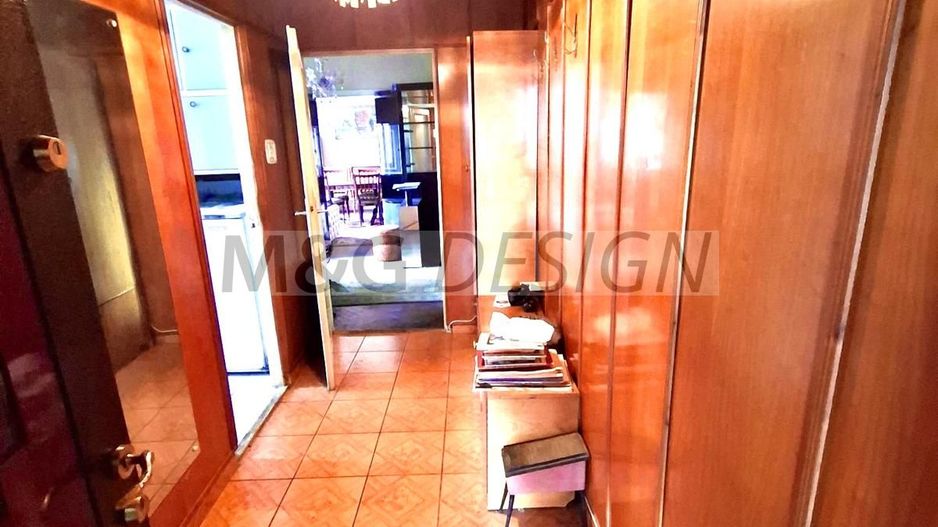 Central, 4 camere, 2 bai, 2baloane, centrala proprie - Poză 2