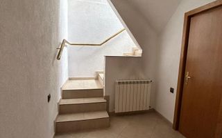 Vila individuala de lux de inchiriat, in cartier Gruia aproape de Cetatuie! - Poză 21
