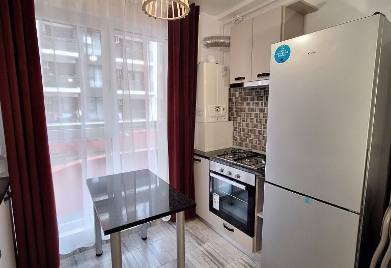 Apartament nou 2 camere, parter înalt, centrală proprie - Poză 2
