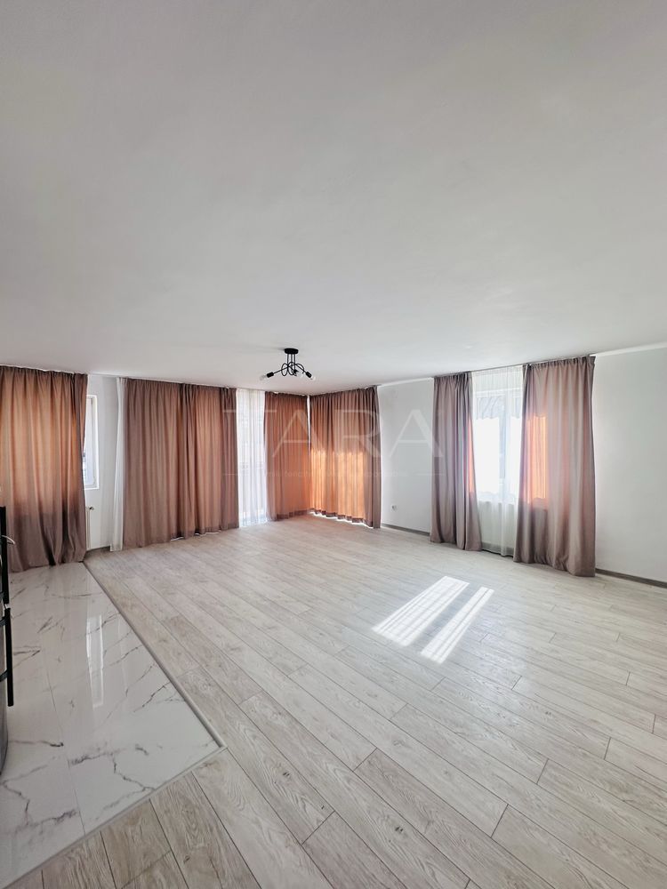 Apartament modern Floresti, 75 mp, 2 dormitoare și parcare - Poză 1