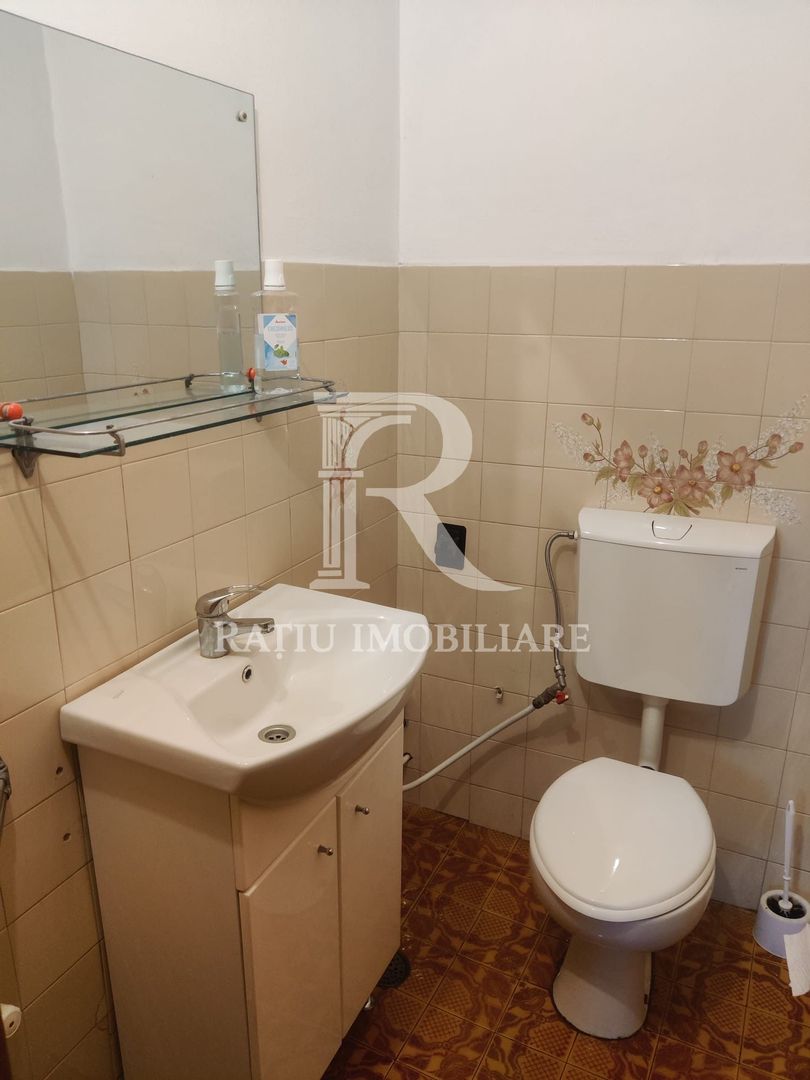 Apartament cu 3 camere de închiriat | Centrul Civic | Oradea - Poză 8