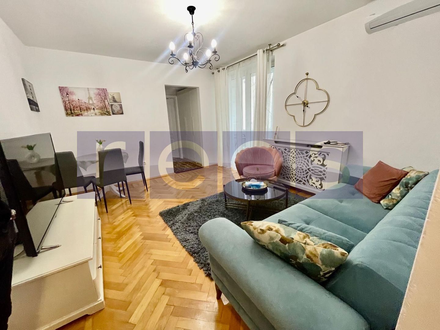 VANZARE APARTAMENT 2 CAMERE METROU PIATA ROMANA ULTRACENTRAL 40MP - Poză 3