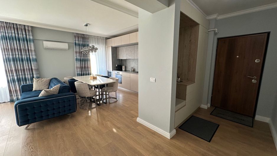 Apartament cu 3 camere - Poză 9