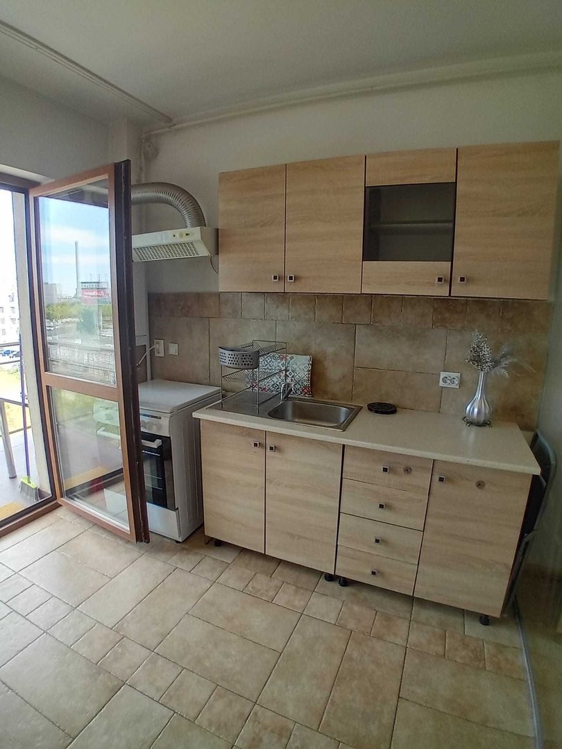 De inchiriat apartament cu 2 camere , Cartierul Solar sector4 - Poză 2