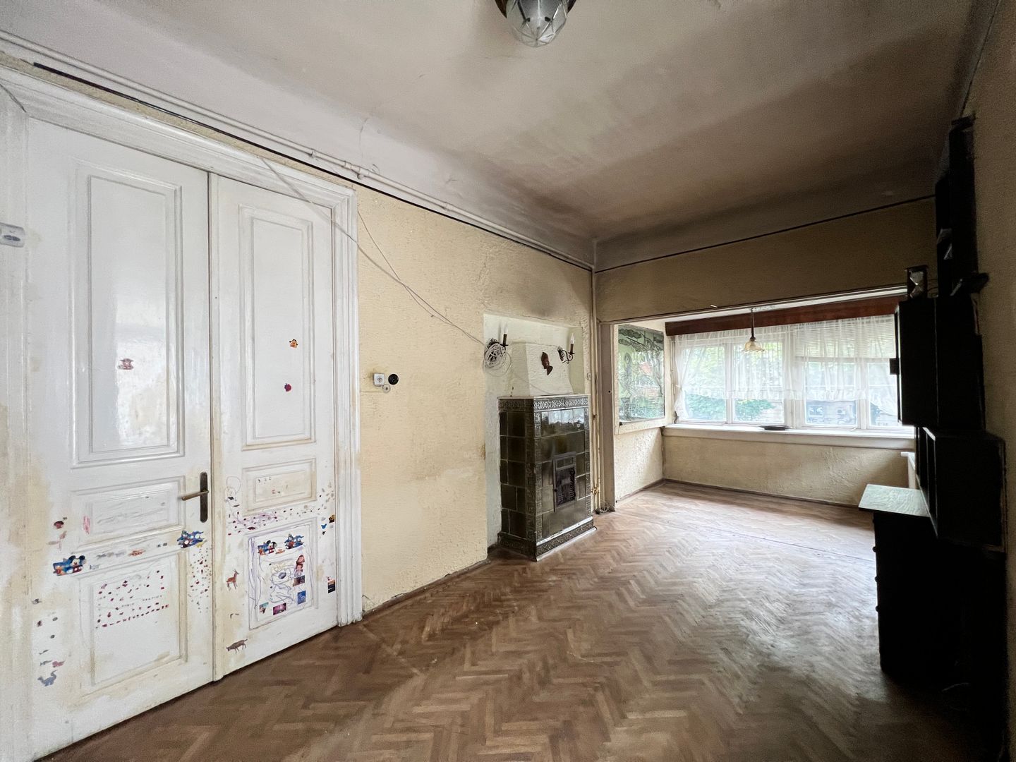 Casă interbelică de închiriat – Str. Barbu Văcărescu nr. 33 - Poză 19
