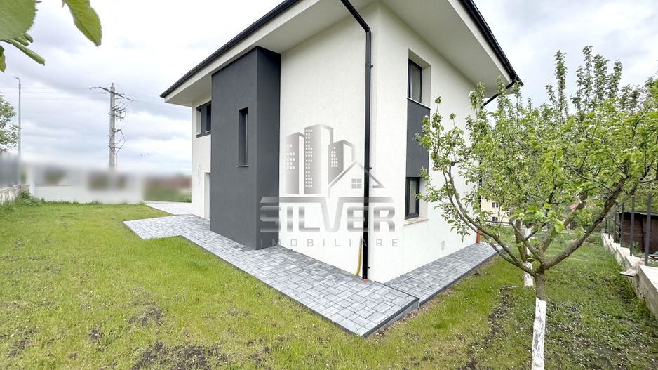 Casa  individuala cu teren de 472 mp in zona centrala. - Poză 2