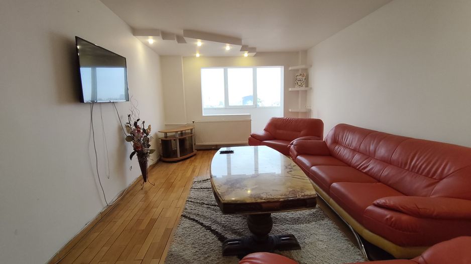 APARTAMENT 3 CAMERE SIMION BARNUTIU - Poză 2