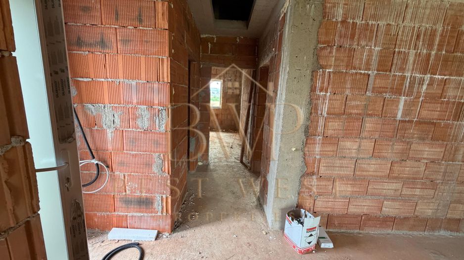 1/2 Duplex pe parter, 3 camere, 2 bai, Urseni - Poză 5
