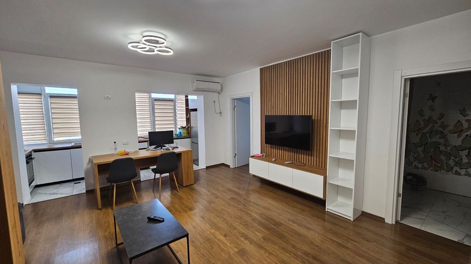 De vânzare: apartament 2 camere + parcare - Preciziei - Poză 3