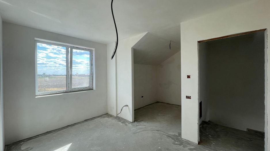 Duplex cu 4 camere -100mp - Mosnita Noua - Poză 7