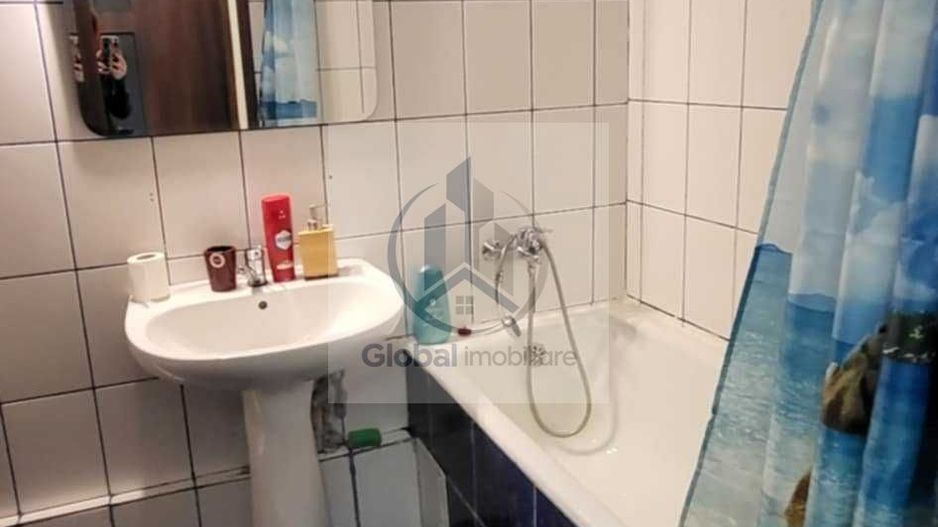 Inchiriez Apartament cu 2 camere-Fainari - Poză 6