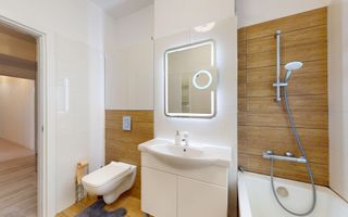 Apartament cu 4 camere de vânzare în Unirii, Bucuresti - Poză 13