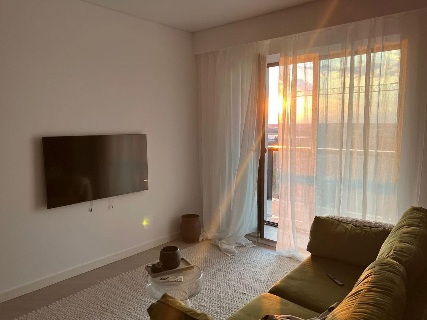 Chirie I Apartament 2 camere | Cortina North | Etaj 10 | Parcare - Poză 2