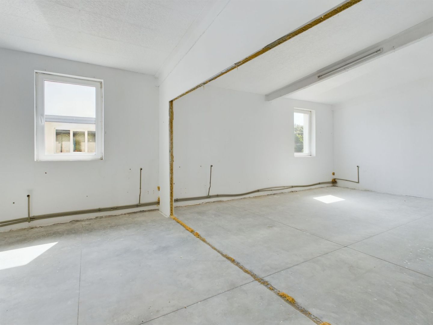 Hală de închiriat 360mp Calea Bodrogului - Poză 3