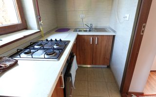 Casa spatioasa si teren de 1500mp Unguras - Poză 4