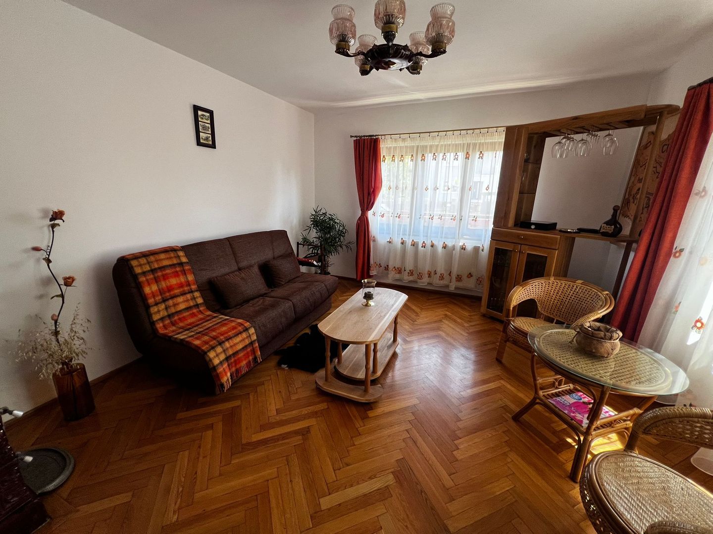 Ocazie unică! Casă de vânzare în stațiunea Covasna! - Poză 6