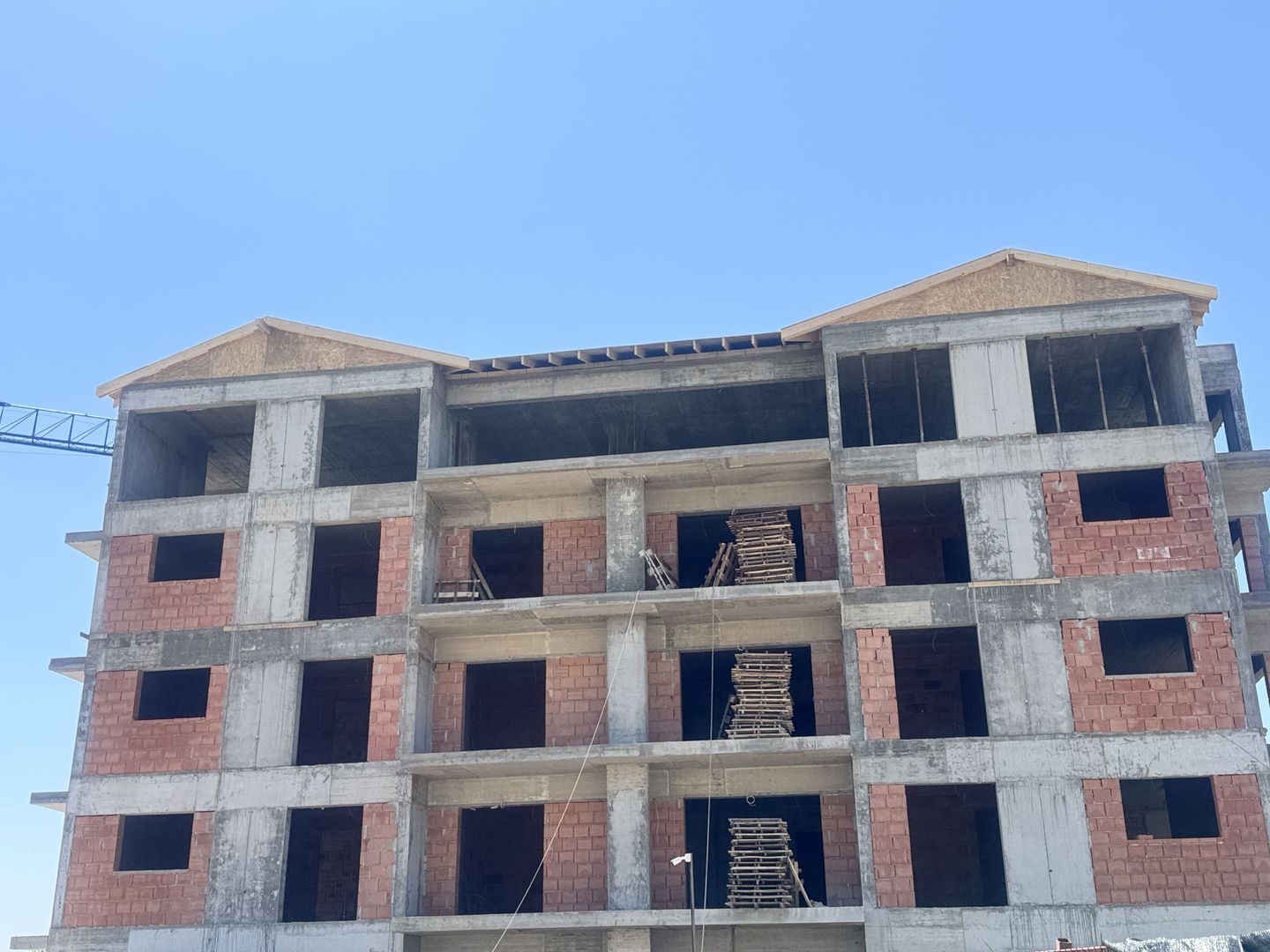 Apartamente cu 2 si 3 camere Otopeni central comision zero - Poză 4