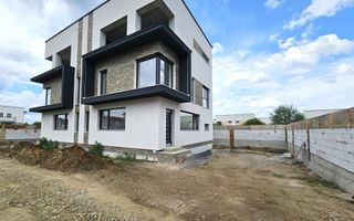 Casa Selimbar, Sibiu 3 dormitoare, 3 bai, terasa - Poză 2
