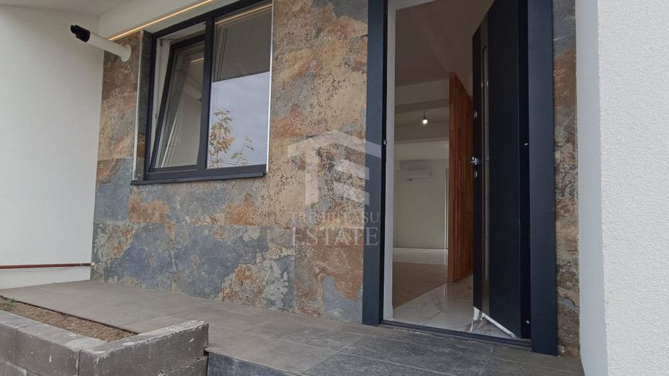 Casa Parter !4 dorm.+2 bai+2 parcari+teren liber 167mp! Calitate la su - Poză 3