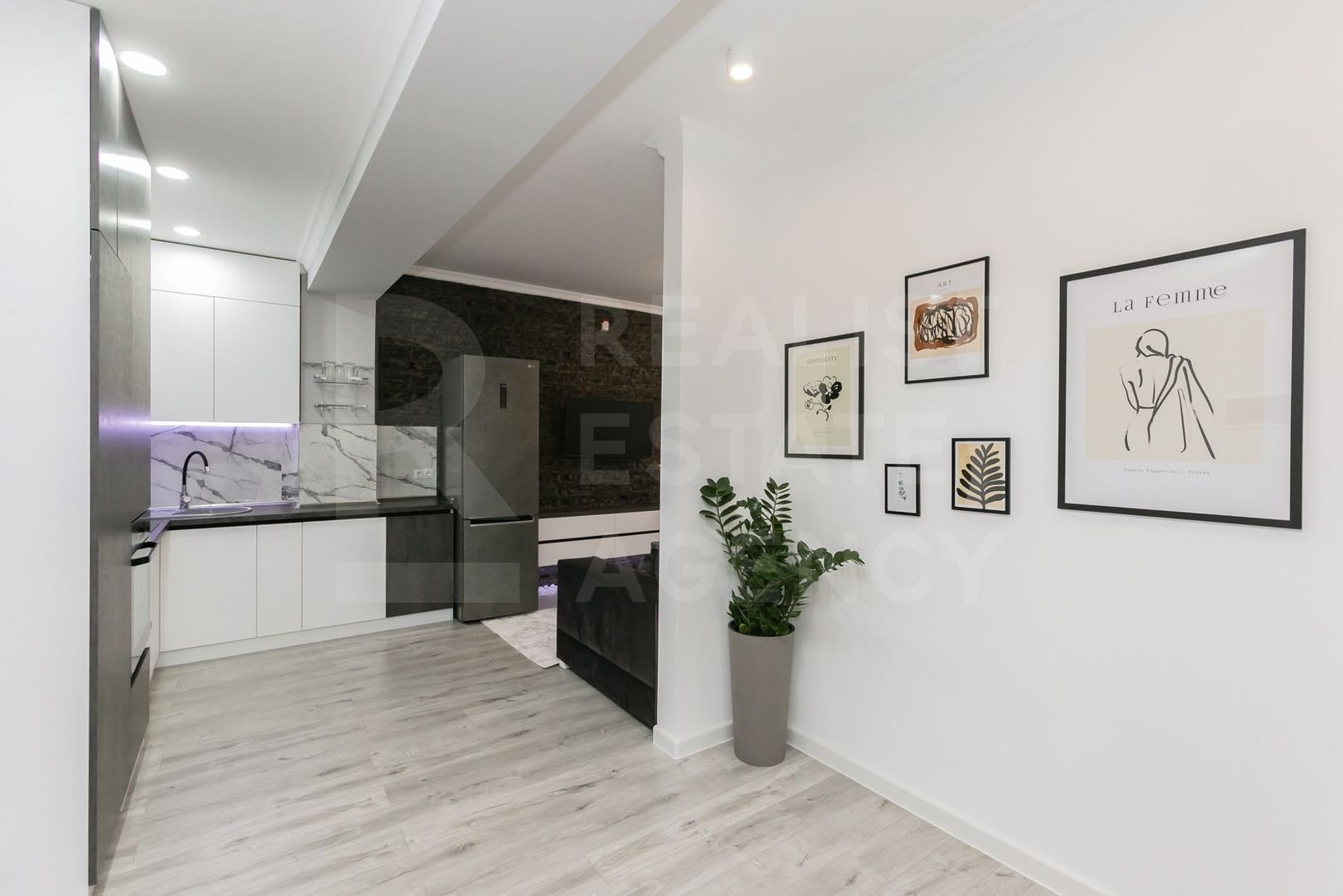 Chirie, apartament, 3 camere, bd. Renaşterii Naţionale, Rîşcani - Poză 4