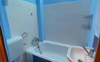 Garsoniera | Localizare foarte buna | Aer conditionat | Acoperis refacut | - Poză 4