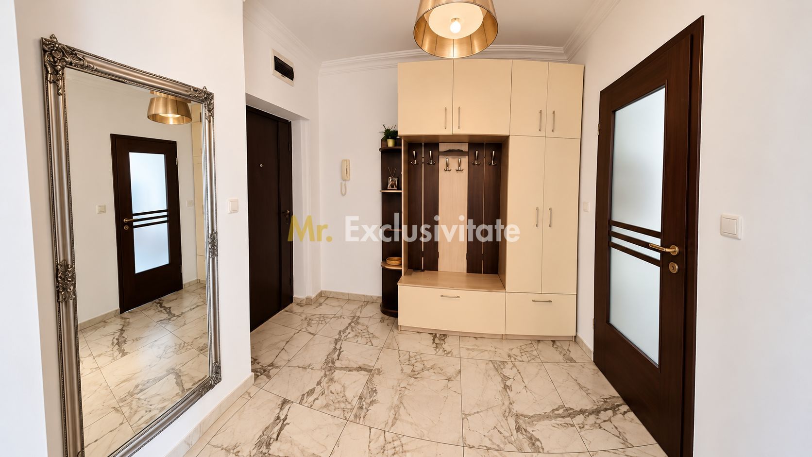 DE ÎNCHIRIAT 4 CAMERE - SEMICENTRAL - Poză 11
