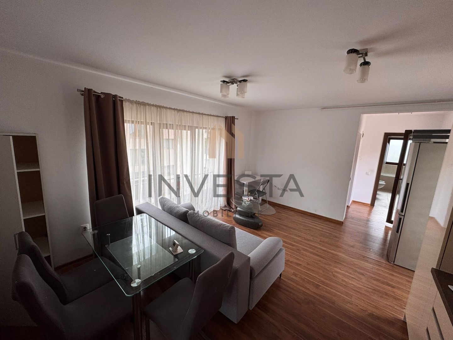 Apartament cu 2 camere, terasa de 27 mp si parcare in Andrei Muresanu! - Poză 2