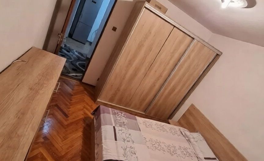 Apartament 2 camere decomandat, etaj 2, zona Calea București - Poză 3
