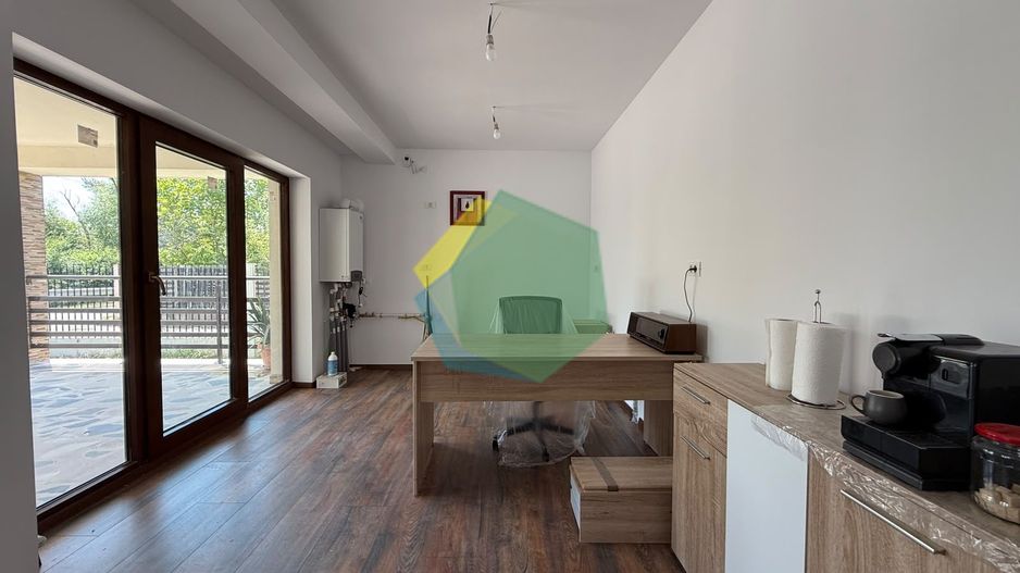 Spațiu comercial / birouri la parter | 135 mp | Odăi - Poză 4