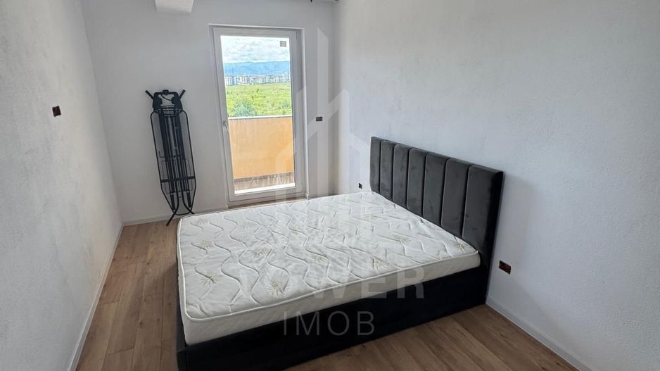 Exclusivitate – Fără comision! Apartament 3 camere, Calea Șurii Mici - Kastani - Poză 2