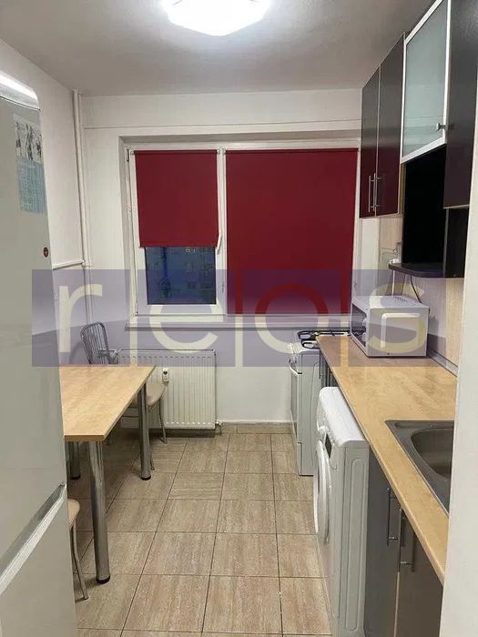 DE VANZARE 2 CAMERE DECOMANDAT –LUJERULUI -  REABILITAT - GEAM LA BAIE - Poză 3