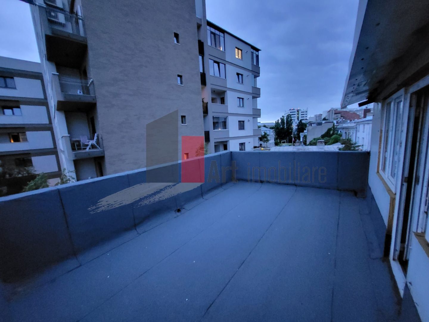 Casa "YENI" , constructie 2002, finisata complet - Poză 19