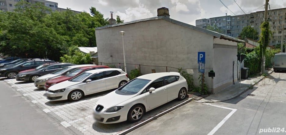 Vand casa veche cu teren in Crangasi - Poză 1