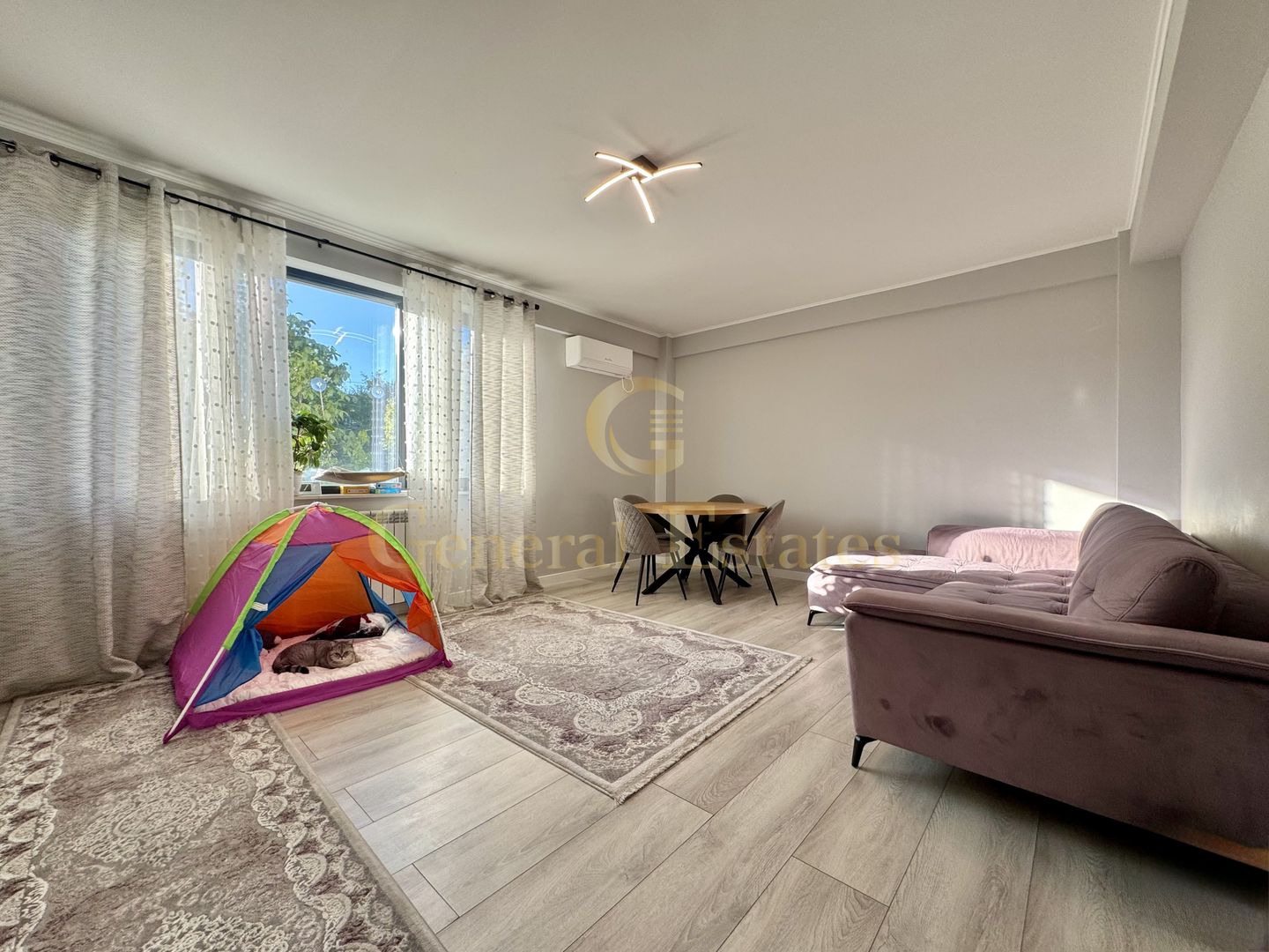 Vânzare apartament cu 2 camere - 68 m.p. Mutare imediată în Tătărași - Poză 3