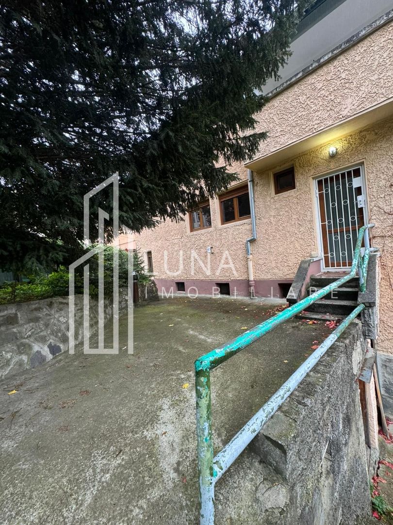 De inchiriat vila cu priveliste spectaculoasa - ideal spatiu comercial - Poză 6