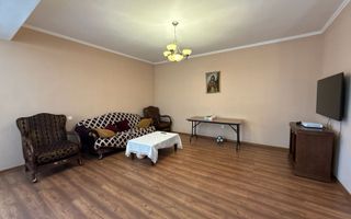 De inchiriat Vila 6 camere Pipera - locatie deosebita - teren 750 mp - Poză 3