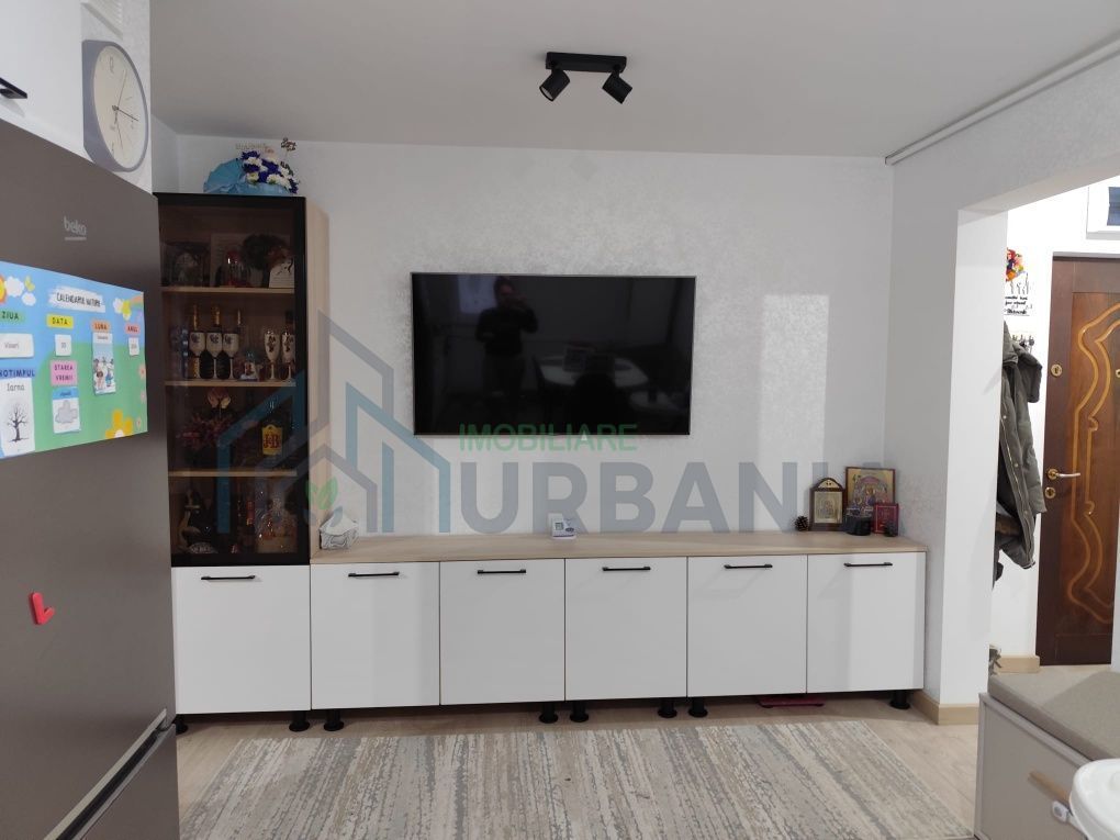 Apartament cu 2 camere - Poză 1