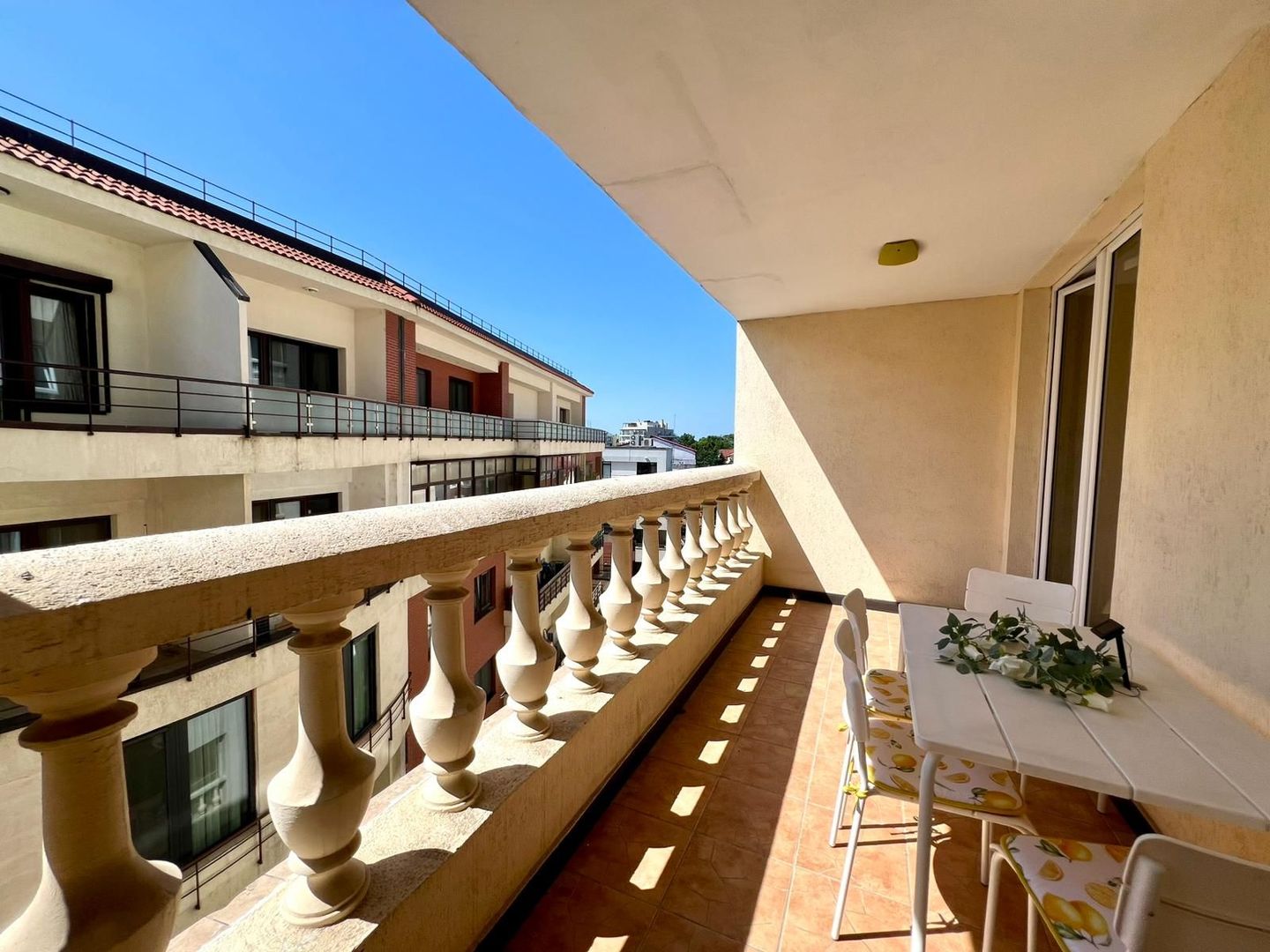 Apartament cu 3 Camere Herastrau / Terasă Generoasă - Poză 2