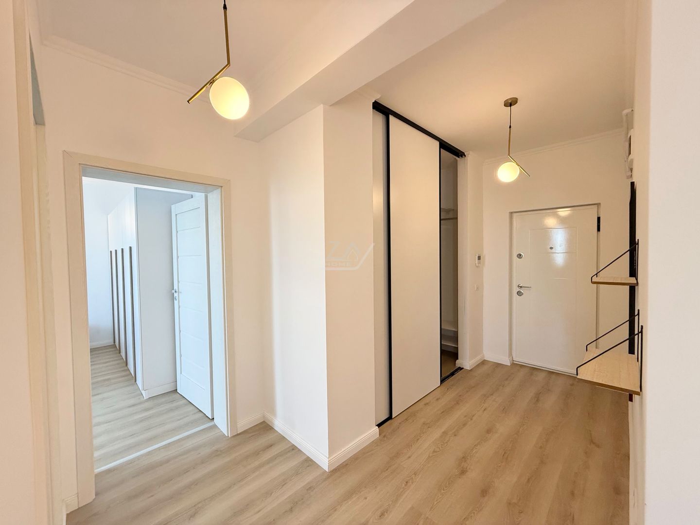 Comision 0! Bloc tip vila cu 6 apartamente si PISCINA. Mobilat si utilat complet - Poză 15