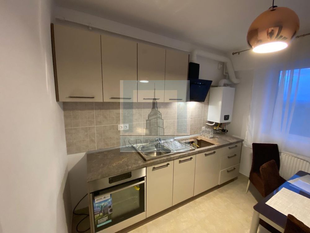 Apartament 3 camere, 2 balcoane , 90 mp-zona  Garii - Poză 3