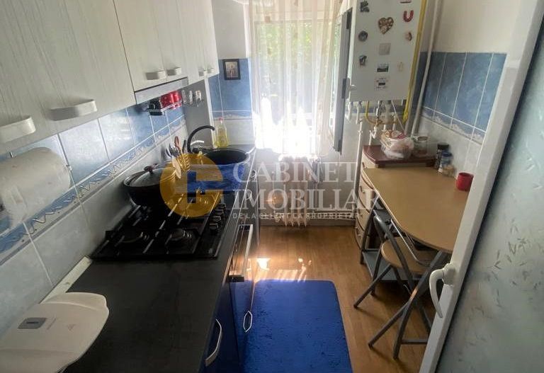 Etaj 2, Piata Voievozilor 2 camere ideal pentru investitii - Poză 6