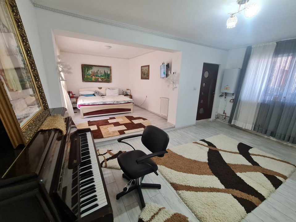 Vilă cu studio muzical și 7 camere – Calea Severinului, Târgu Jiu - Poză 6