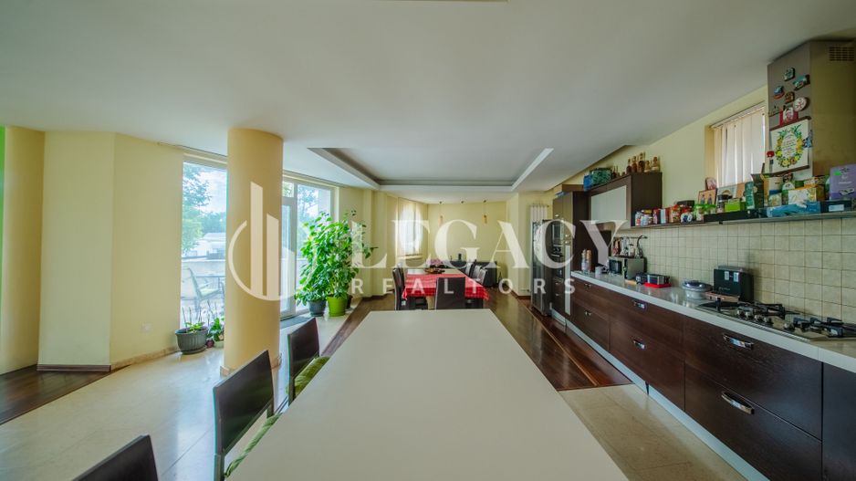 Vilă Exclusivistă în Copou – 680 mp Utili | Teren 1.414 mp - Poză 2