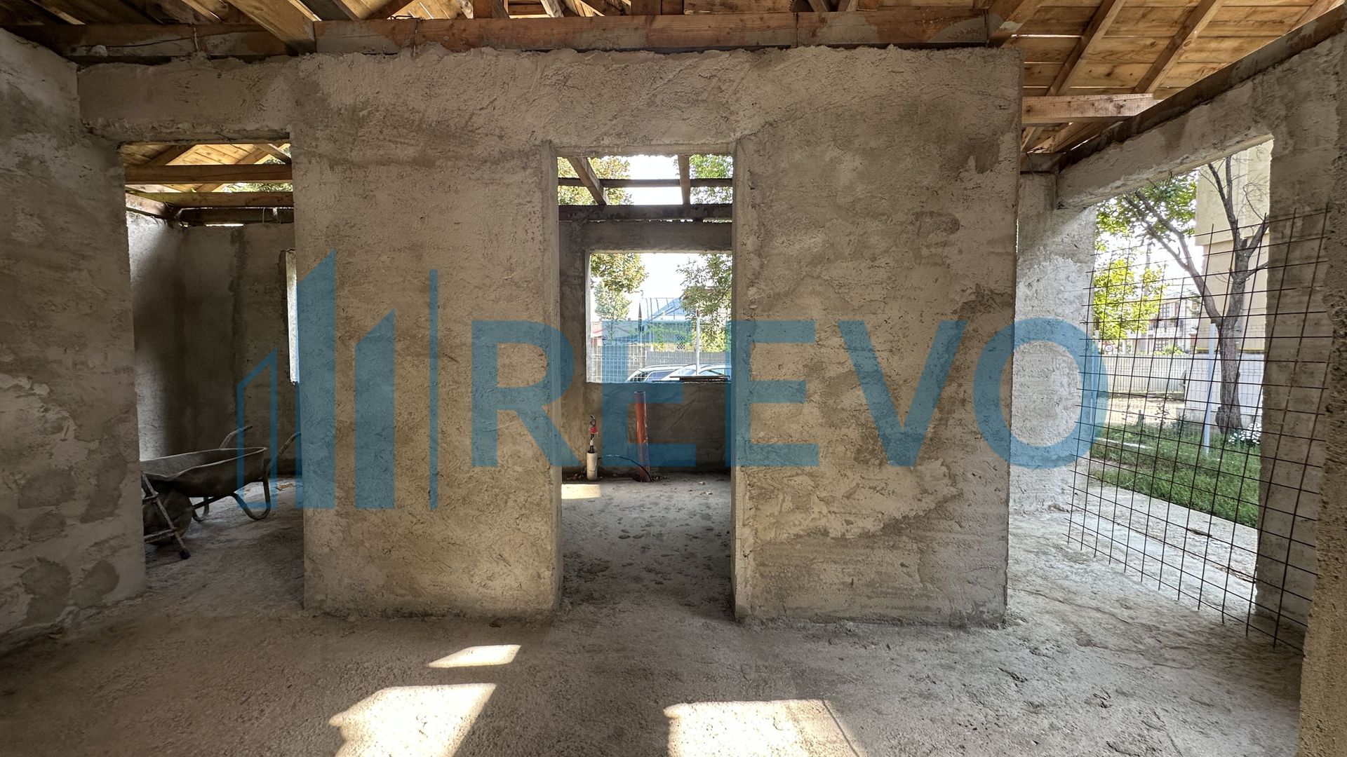 Casă de vânzare, centrală, pe str. Oituz, Bacău - Poză 8