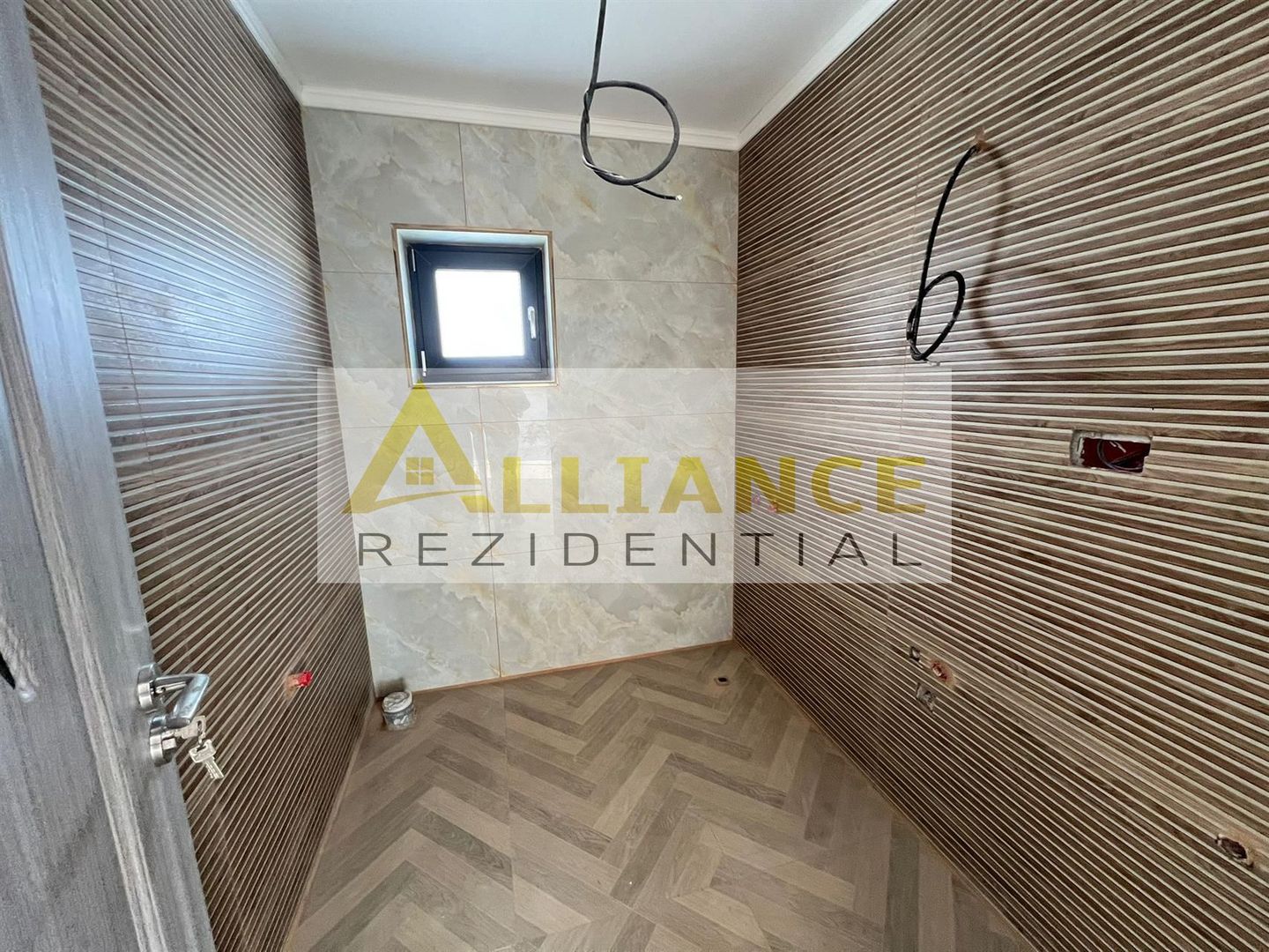 Casa parter- 375mp teren- incalzire pardoseala - Poză 9