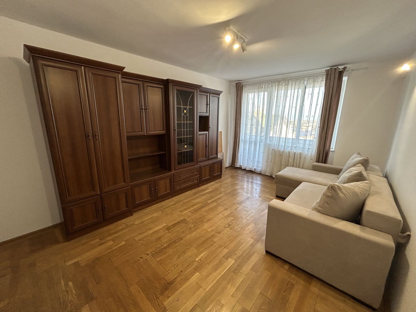 Apartament 2 camere central Sf. Ghoerghe - Poză 4